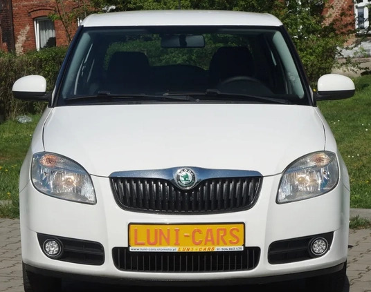 Skoda Fabia cena 17000 przebieg: 157000, rok produkcji 2009 z Bogatynia małe 667